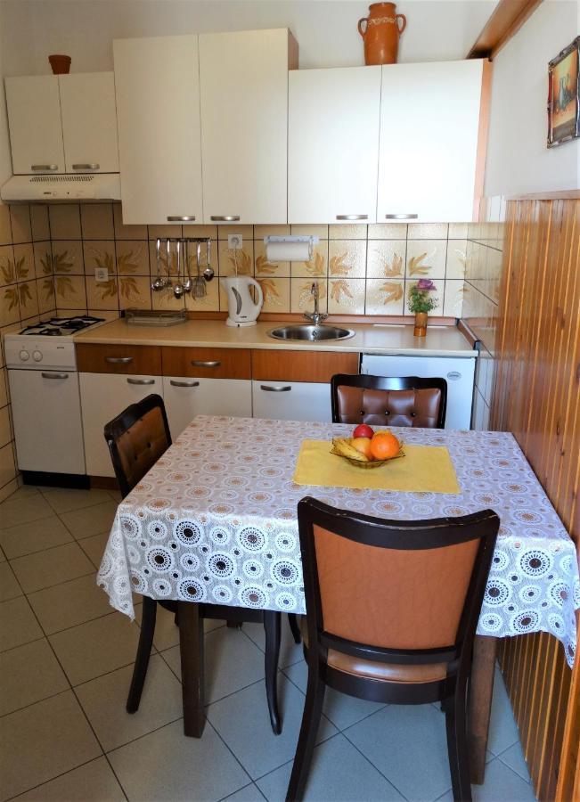 Apartmani Crikvenica 30080 - Libuska Quarto foto